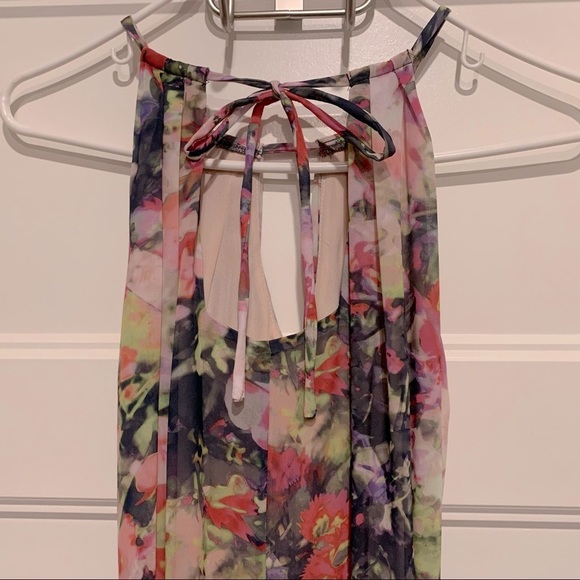 Maggy London long, floral, halter top dress. - Picture 7 of 9